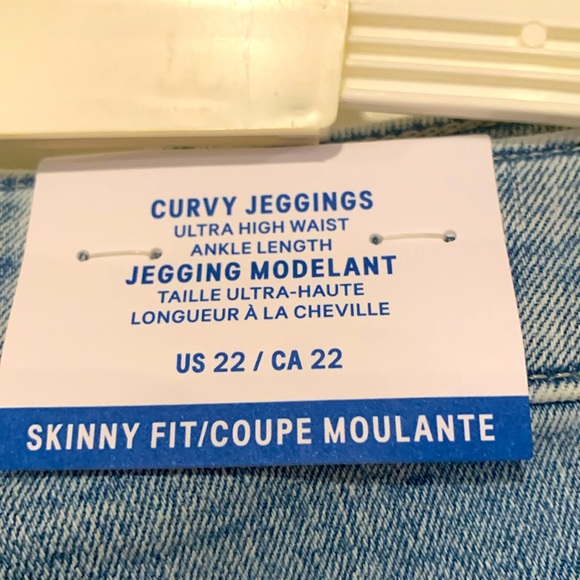 New w/o tags H&M curvy jogging distressed - Picture 3 of 5